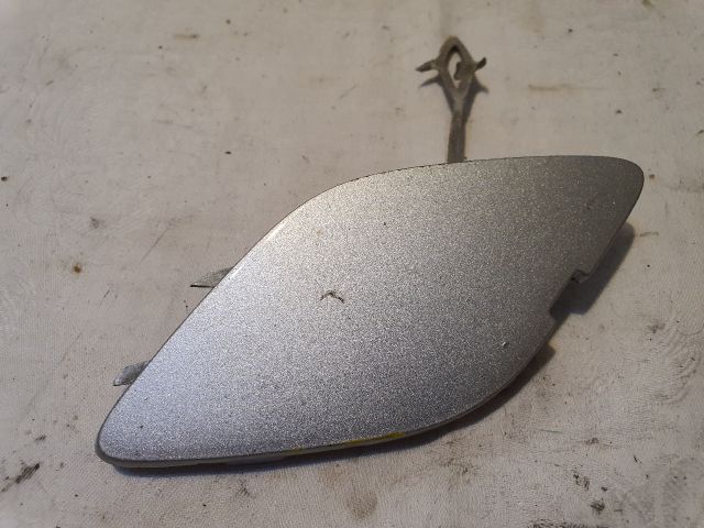 bontott OPEL ASTRA J Első Vonószem Burkolat