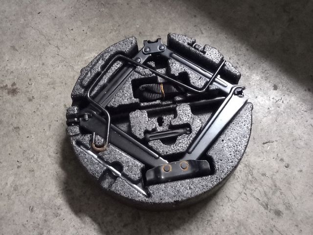 bontott OPEL ASTRA J Emelő