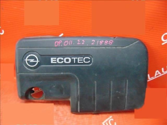 bontott OPEL ASTRA J Felső Hűtőburkolat