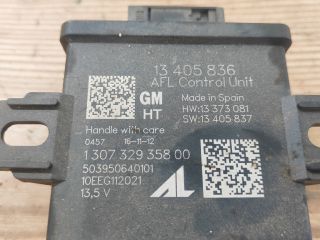 bontott OPEL ASTRA J Fényszóró Elektronika