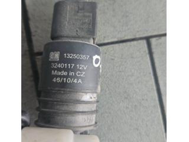 bontott OPEL ASTRA J Fényszórómosó Szivattyú