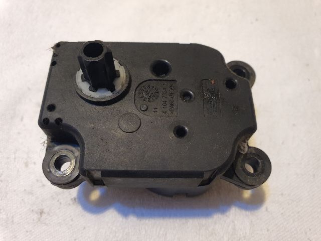 bontott OPEL ASTRA J Fűtés Állító Motor