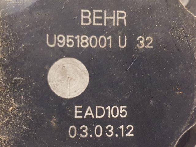 bontott OPEL ASTRA J Fűtés Állító Motor