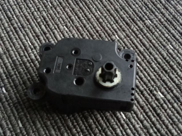 bontott OPEL ASTRA J Fűtés Állító Motor