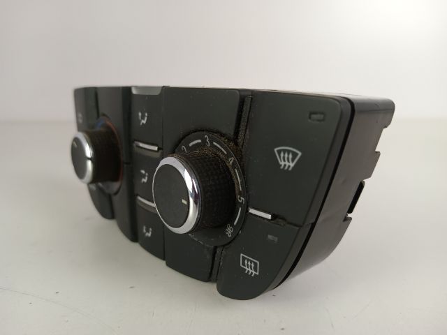 bontott OPEL ASTRA J Fűtéskapcsoló (manuális klímás)