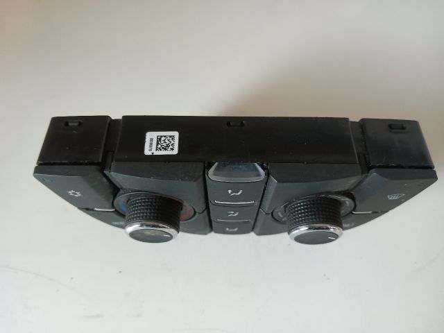 bontott OPEL ASTRA J Fűtéskapcsoló (manuális klímás)