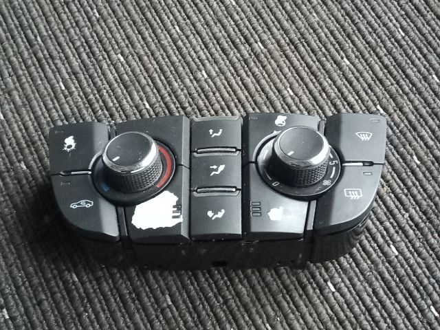 bontott OPEL ASTRA J Fűtéskapcsoló (manuális klímás)