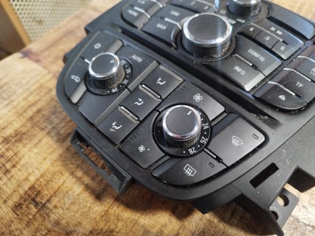 bontott OPEL ASTRA J Fűtéskapcsoló (manuális klímás)