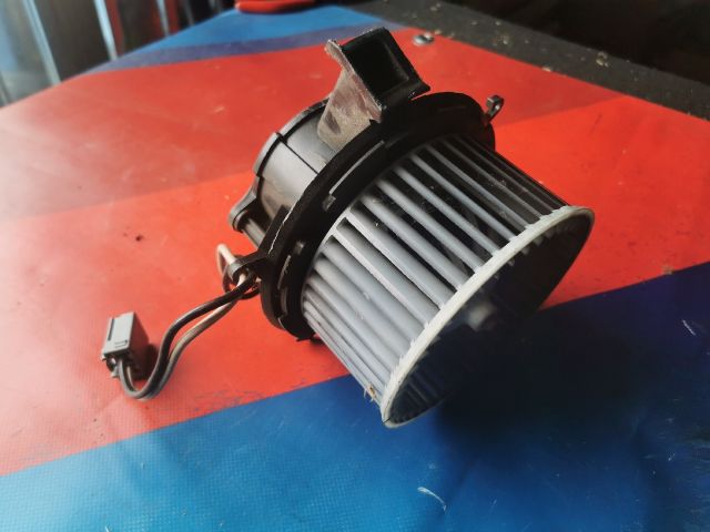 bontott OPEL ASTRA J Fűtőmotor (Klímás)