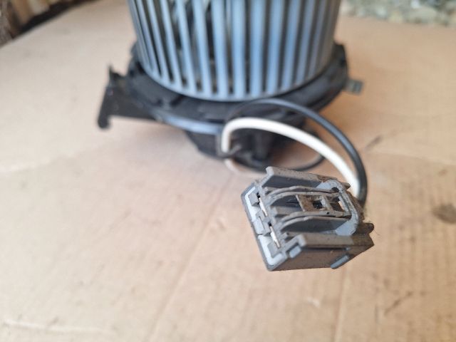 bontott OPEL ASTRA J Fűtőmotor (Klímás)