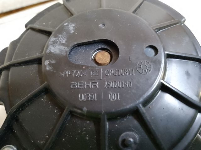 bontott OPEL ASTRA J Fűtőmotor (Klímás)