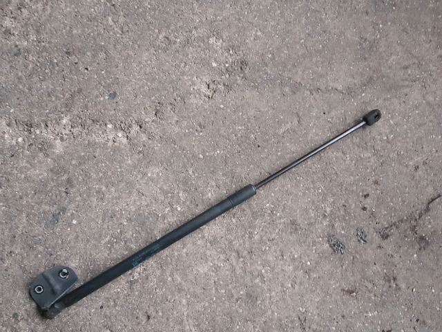 bontott OPEL ASTRA J Gázrugós Kitámasztó Teleszkóp Csomagtérajtó Jobb