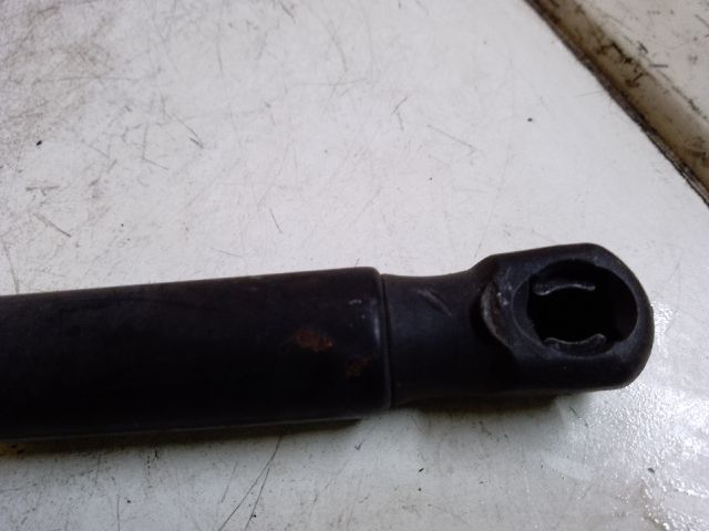 bontott OPEL ASTRA J Gázrugós Kitámasztó Teleszkóp Csomagtérajtó (Pozíciófüggetlen)