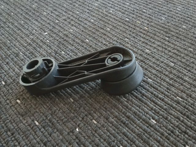 bontott OPEL ASTRA J Hátsó Ablaktekerő Kar