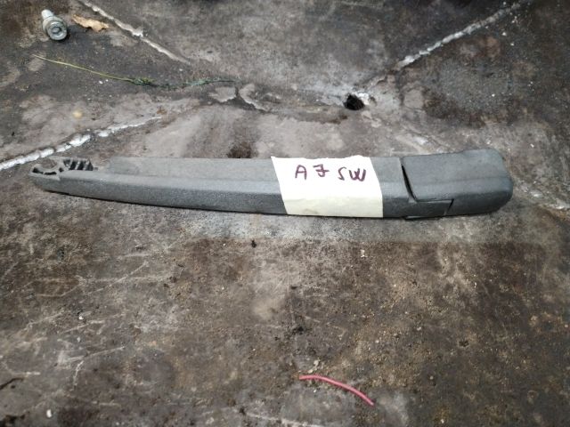 bontott OPEL ASTRA J Hátsó Ablaktörlő Kar