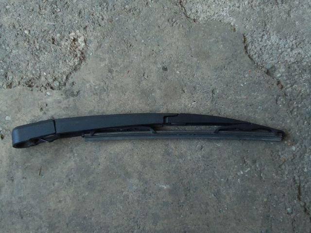 bontott OPEL ASTRA J Hátsó Ablaktörlő Kar