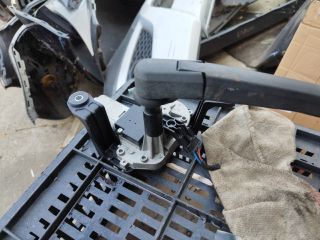 bontott OPEL ASTRA J Hátsó Ablaktörlő Motor