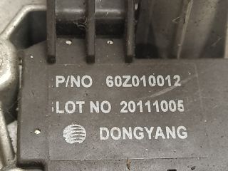 bontott OPEL ASTRA J Hátsó Ablaktörlő Motor