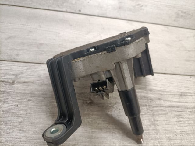 bontott OPEL ASTRA J Hátsó Ablaktörlő Motor