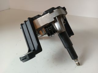 bontott OPEL ASTRA J Hátsó Ablaktörlő Motor