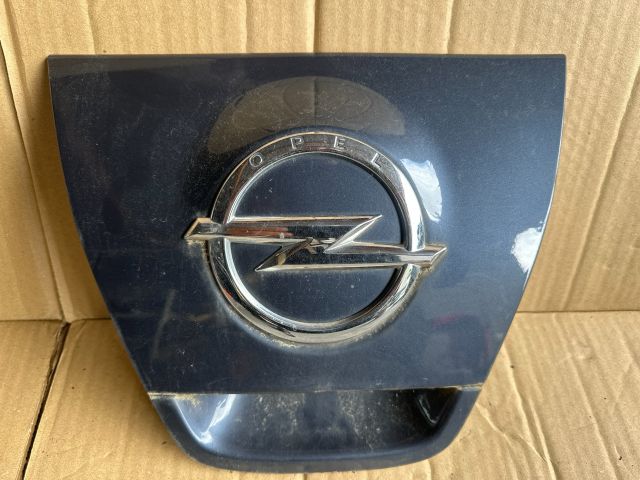 bontott OPEL ASTRA J Hátsó Embléma