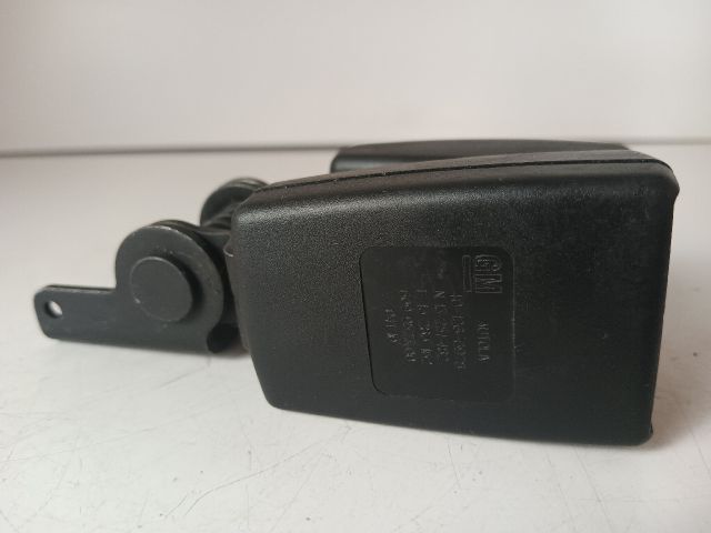 bontott OPEL ASTRA J Hátsó középső Biztonsági Öv Csat