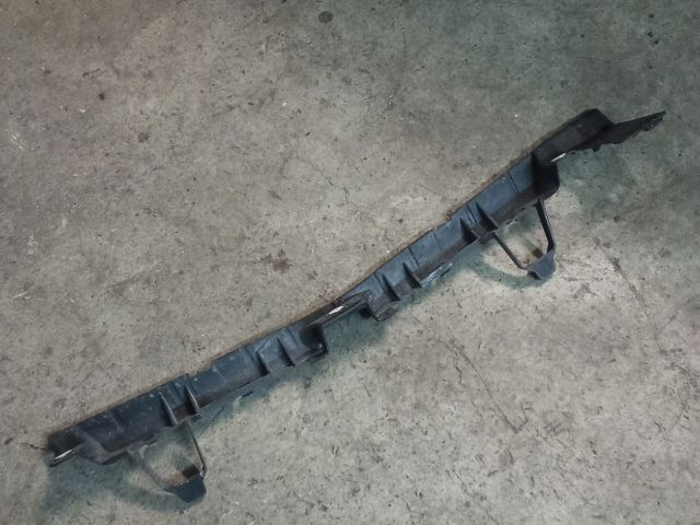 bontott OPEL ASTRA J Hátsó középső Lökhárító Tartó (Műanyag)