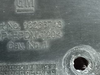 bontott OPEL ASTRA J Hátsó középső Lökhárító Tartó (Műanyag)