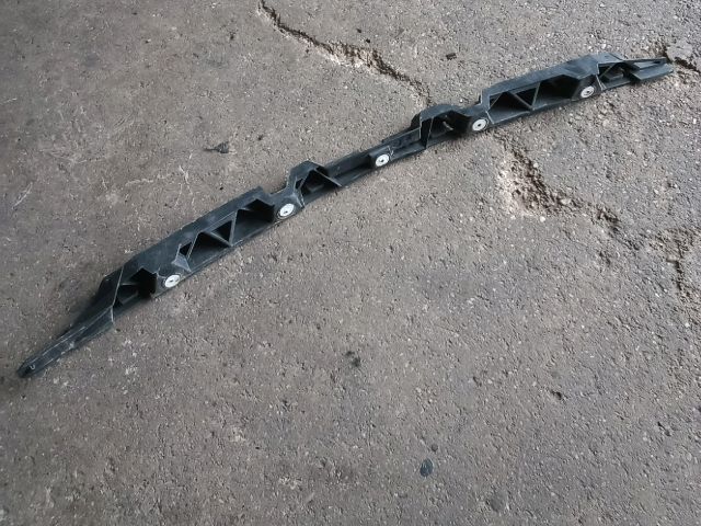 bontott OPEL ASTRA J Hátsó középső Lökhárító Tartó (Műanyag)