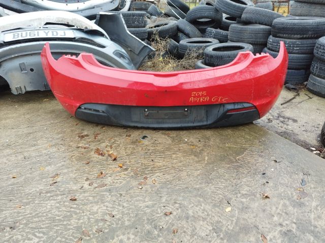 bontott OPEL ASTRA J Hátsó Lökhárító (Részeivel)