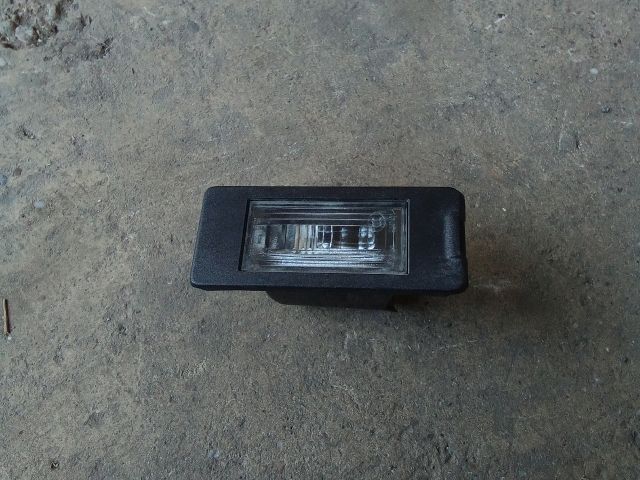 bontott OPEL ASTRA J Hátsó Rendszámtábla Világítás