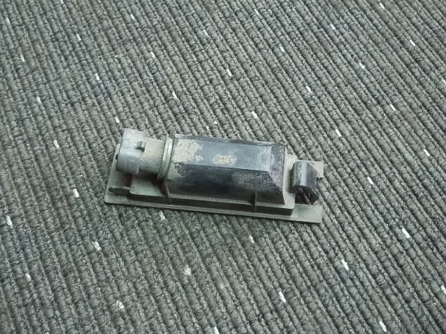 bontott OPEL ASTRA J Hátsó Rendszámtábla Világítás