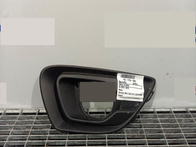 bontott OPEL ASTRA J Hűtőrács