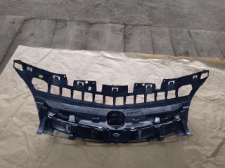 bontott OPEL ASTRA J Hűtőrács