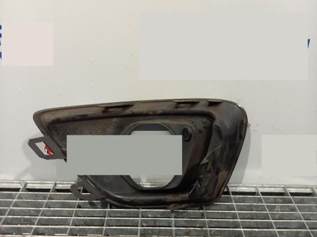 bontott OPEL ASTRA J Hűtőrács