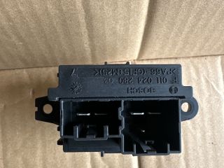 bontott OPEL ASTRA J Hűtőventilátor Elektronika