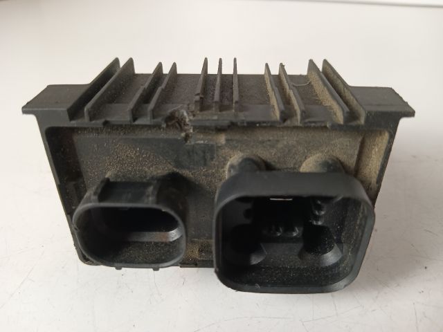 bontott OPEL ASTRA J Izzító Relé