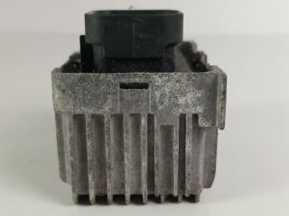 bontott OPEL ASTRA J Izzító Relé