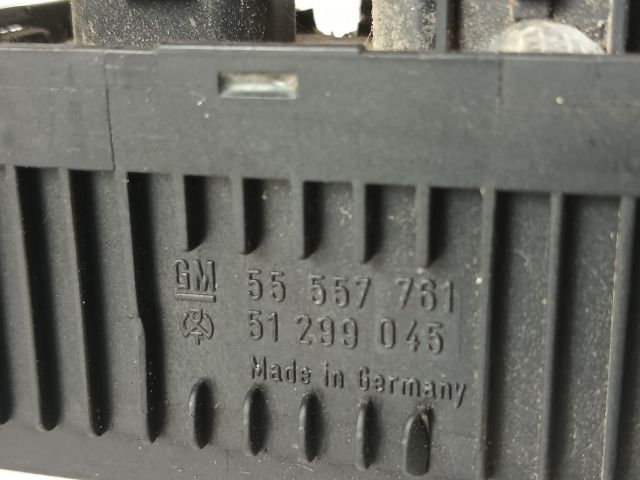 bontott OPEL ASTRA J Izzító Relé