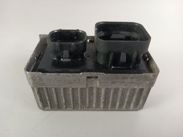 bontott OPEL ASTRA J Izzító Relé