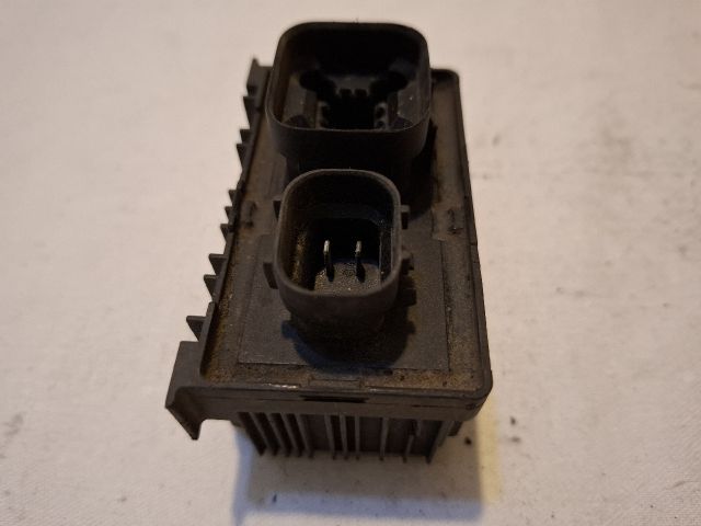 bontott OPEL ASTRA J Izzító Relé