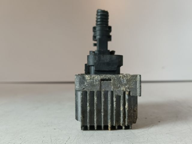 bontott OPEL ASTRA J Izzító Relé