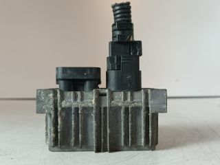 bontott OPEL ASTRA J Izzító Relé