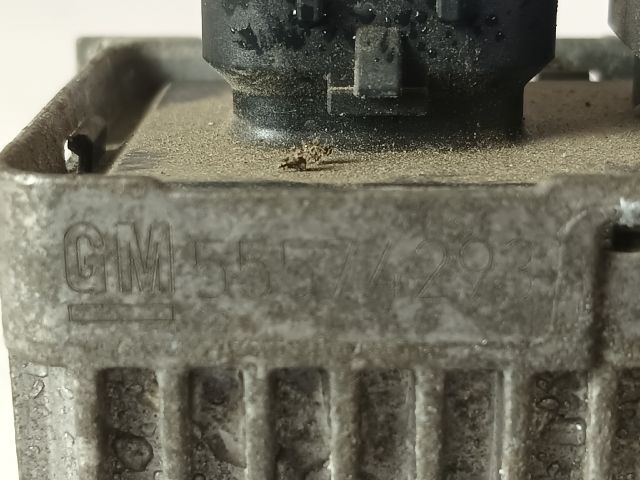 bontott OPEL ASTRA J Izzító Relé