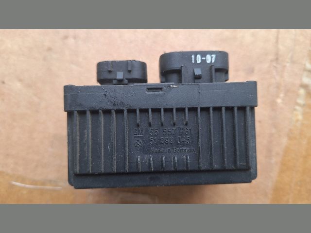 bontott OPEL ASTRA J Izzító Relé