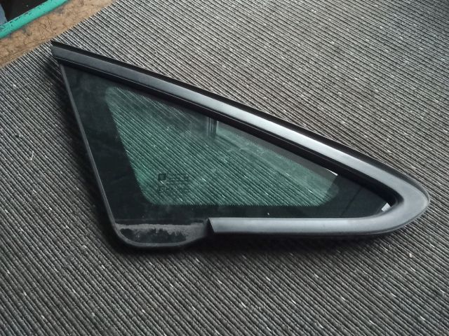 bontott OPEL ASTRA J Jobb A Oszlop Oldalablak Üveg