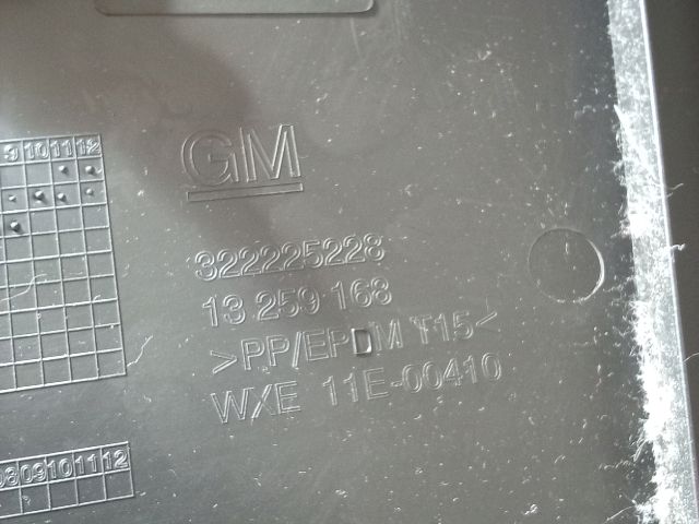 bontott OPEL ASTRA J Jobb B Oszlop Burkolat