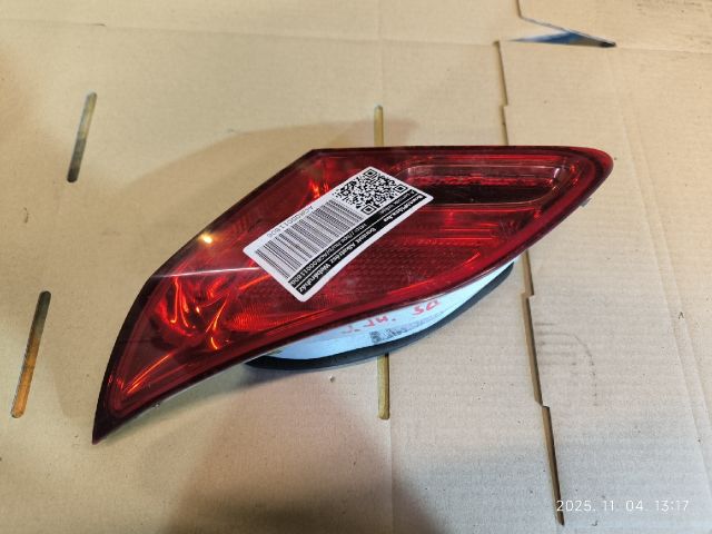 bontott OPEL ASTRA J Jobb Belső Hátsó Lámpa