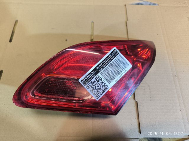 bontott OPEL ASTRA J Jobb Belső Hátsó Lámpa