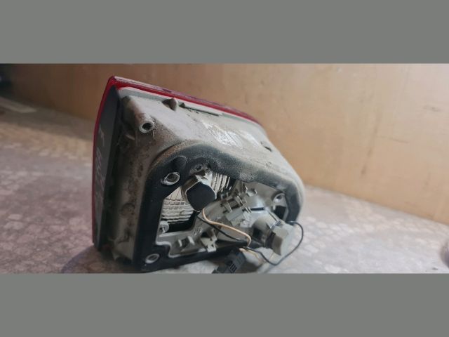 bontott OPEL ASTRA J Jobb Belső Hátsó Lámpa